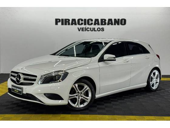 MERCEDES-BENZ A 200 1.6 TURBO URBAN 16V GASOLINA 4P AUTOMÁTICO MERCEDES-BENZ A 200 1.6 TURBO URBAN 16V GASOLINA 4P AUTOMÁTICO